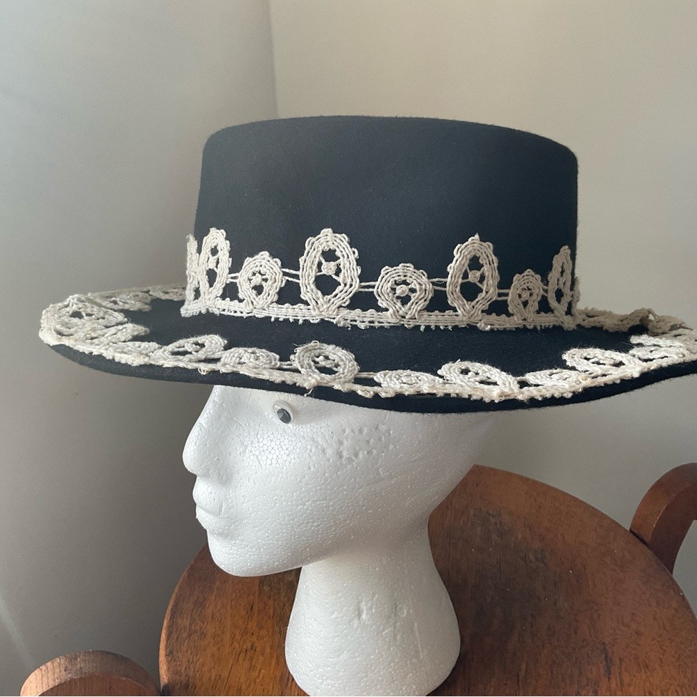 Black Fedora vintage hat, Bollman Hat Co, cute trim, made in USA